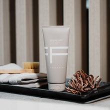 Lade das Bild in den Galerie-Viewer, Geschenkbox Body Care
